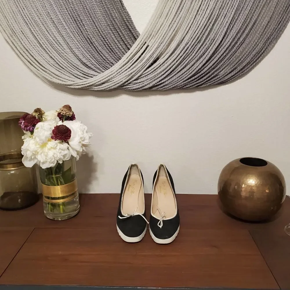 Canto De Ricci Black and White Heels Sz 40